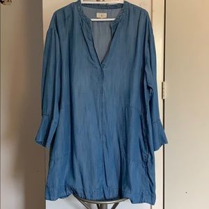 Lou & Grey Chambray Dress